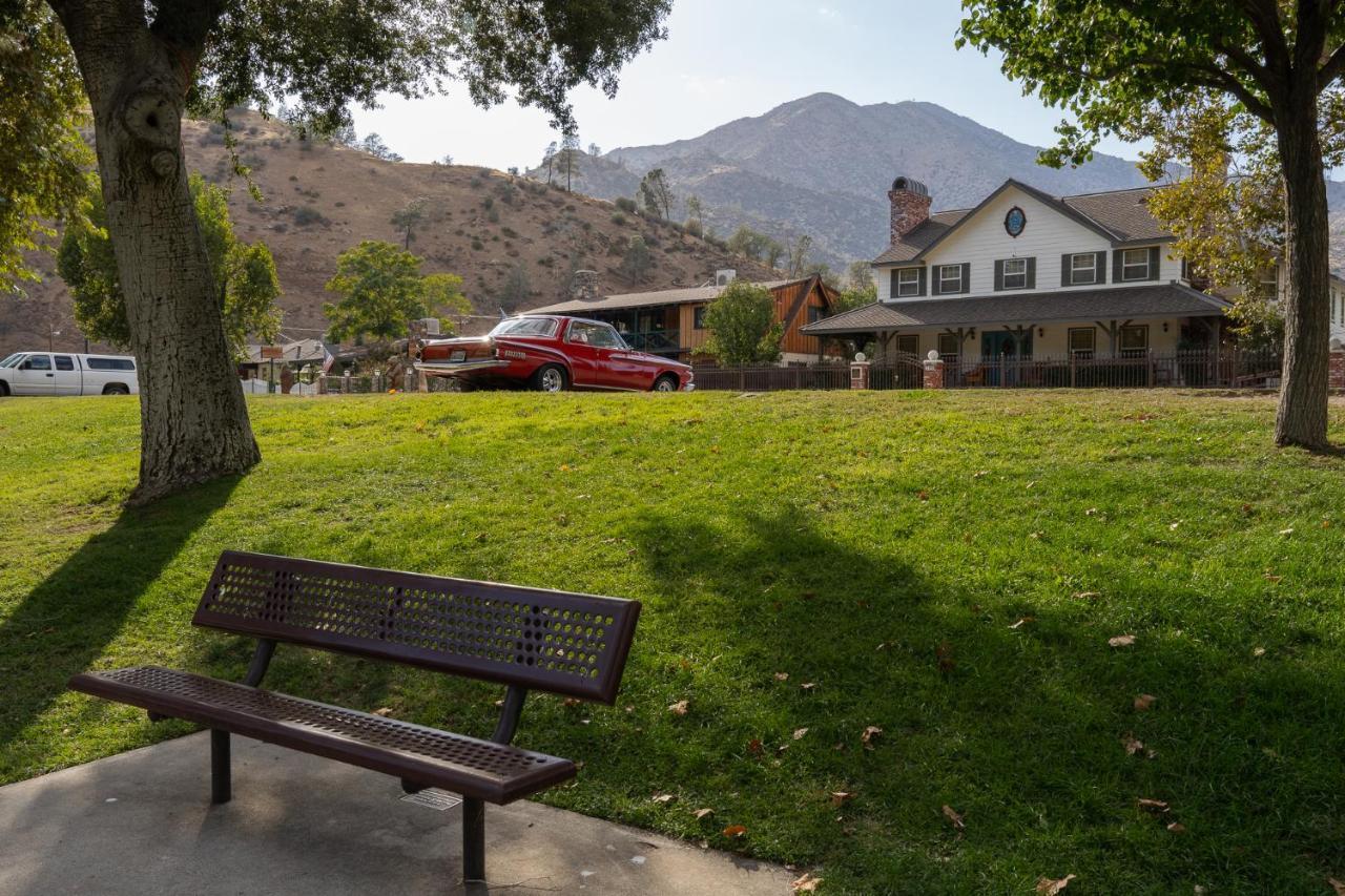 Lazy Squirrel - Cozy Family House With Full Game Room Kernville Exterior foto
